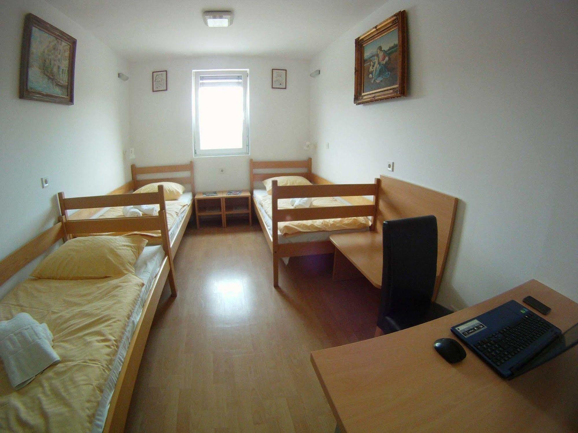 Hotel Galaksija Trebnje - Free Sauna Included Kültér fotó